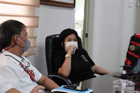 Angeles City Information Office .